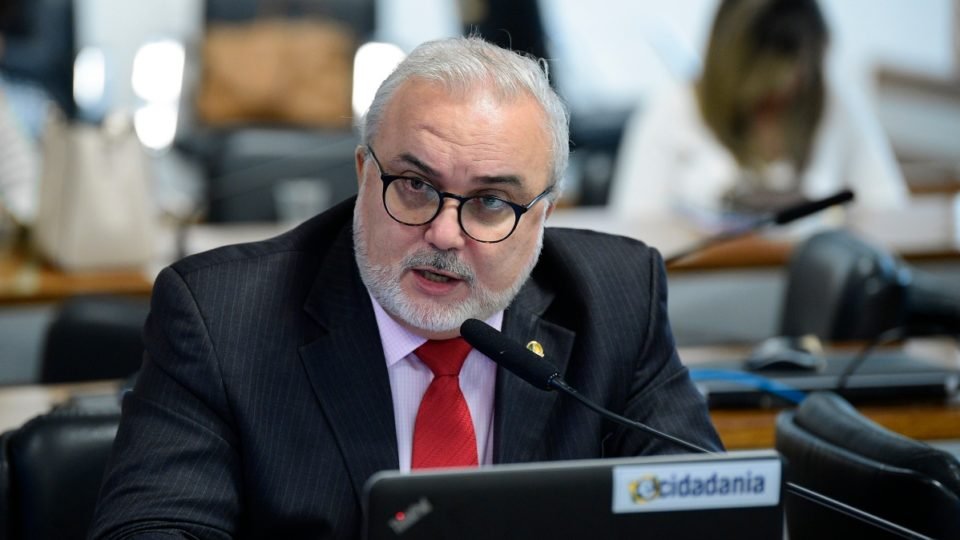 deputados pedem a cgu apuracao de possivel conflito de interesses de prates na petrobras