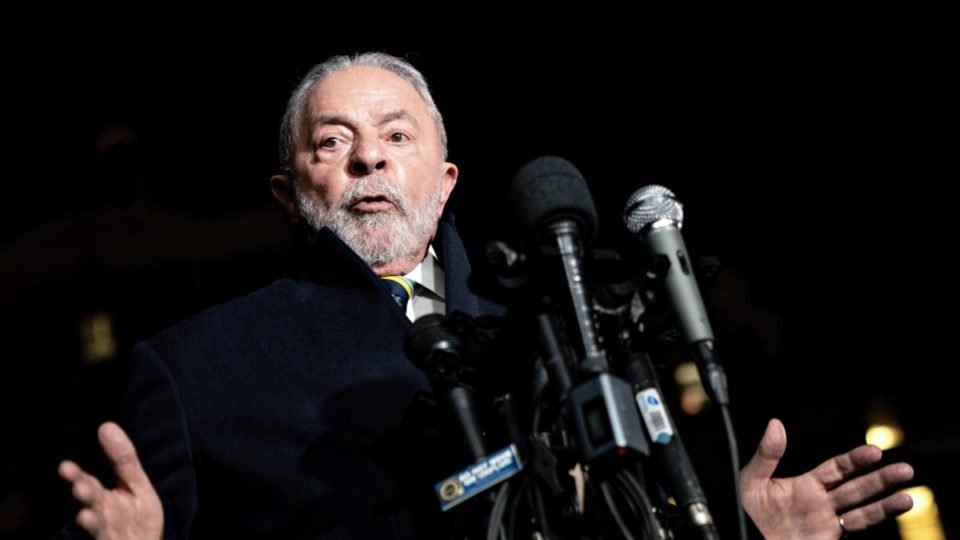 lula critica governo bolsonaro um dia depois de discurso do ex presidente na florida