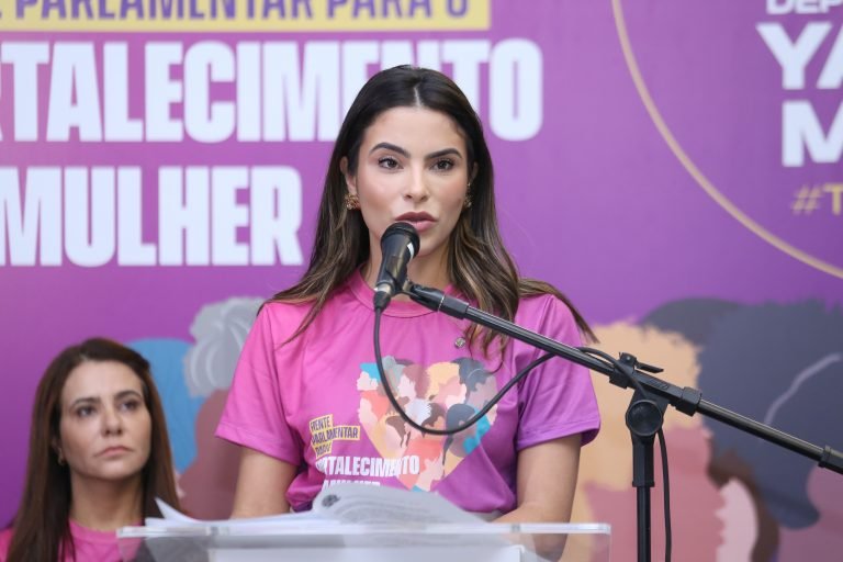 frente parlamentar quer o fortalecimento de politicas publicas para a populacao feminina