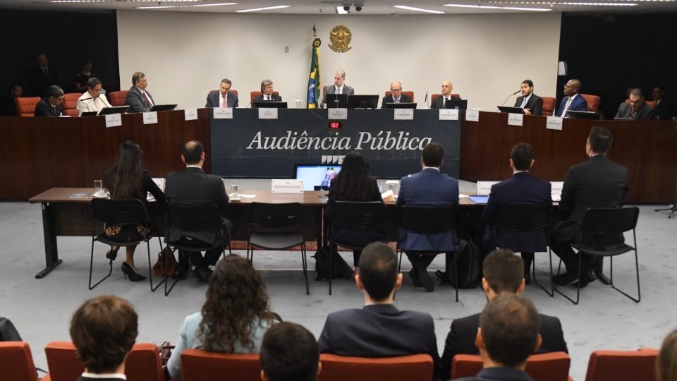 governo e stf querem ampliar controle de conteudo nas redes sociais empresas se opoem