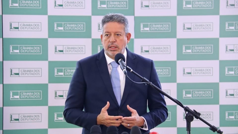 lira diz que governo pode perder votacoes se apoiar volta de comissoes mistas no congresso