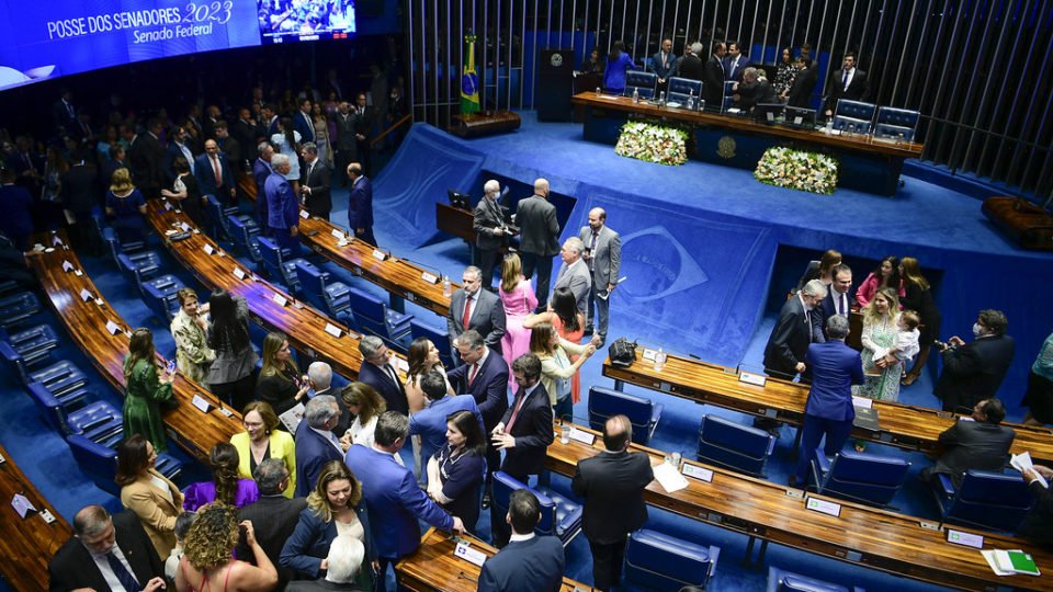 senadores se mobilizam para proteger o agro do aumento de impostos na reforma tributaria