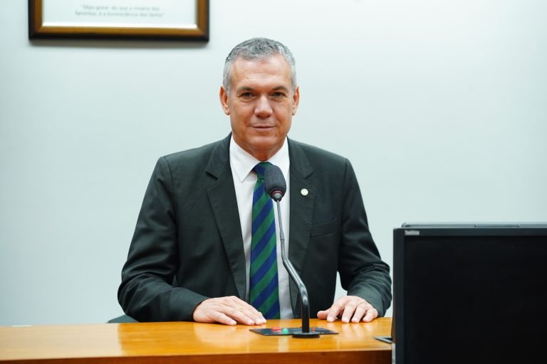 ze silva e o novo presidente da comissao de legislacao participativa