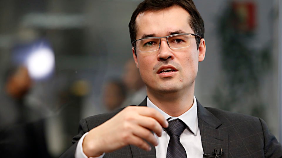 unica canetada calou milhoes de brasileiros diz deltan apos cassacao