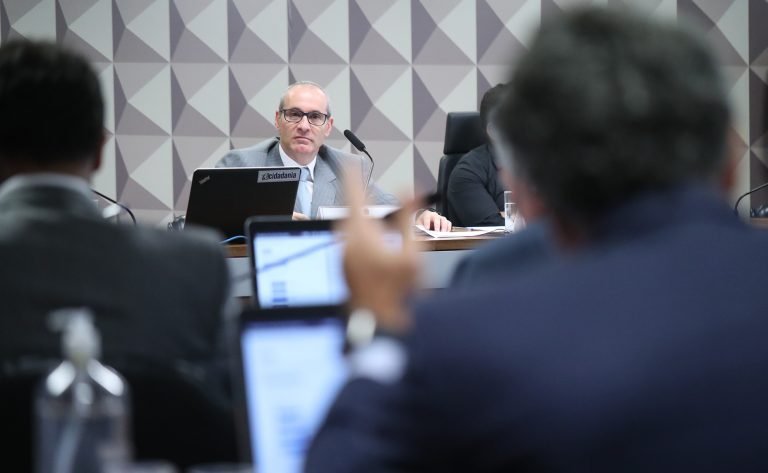 coronel nega que mensagens trocadas com ex ajudante de ordens de bolsonaro tivessem teor golpista