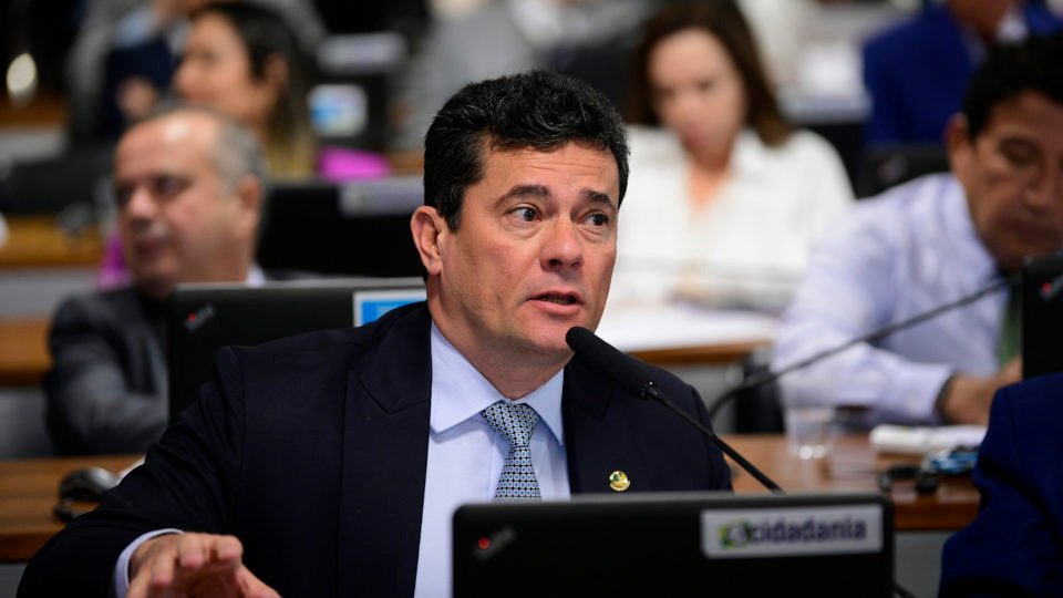 oposicao questiona zanin sobre lava jato aborto e marco temporal