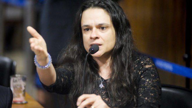 a esquerda esta tentando reescrever a lei de impeachment diz janaina paschoal