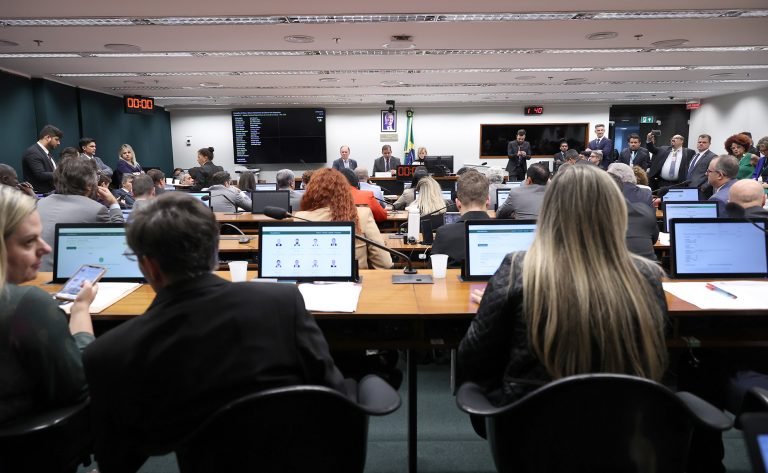 conselho de etica vota pareceres de processos disciplinares nesta quarta