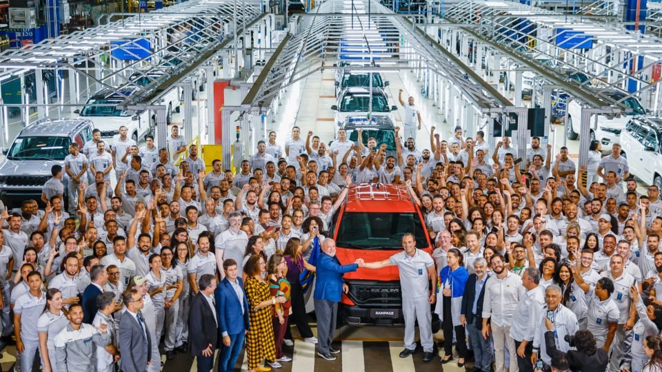 emenda lula quer prorrogar beneficio bilionario a montadoras contestado por tcu e cgu