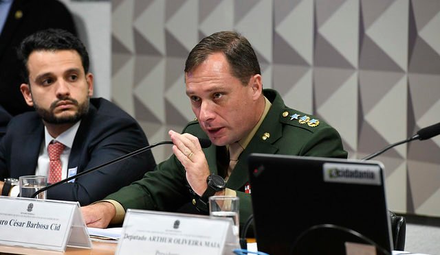 mauro cid nao acusou bolsonaro nem militares de corrupcao em depoimento a pf diz advogado
