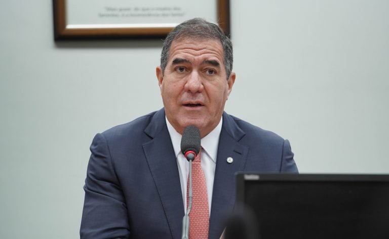 comissao aprova projeto que isenta equipamentos para atletas olimpicos do imposto de importacao