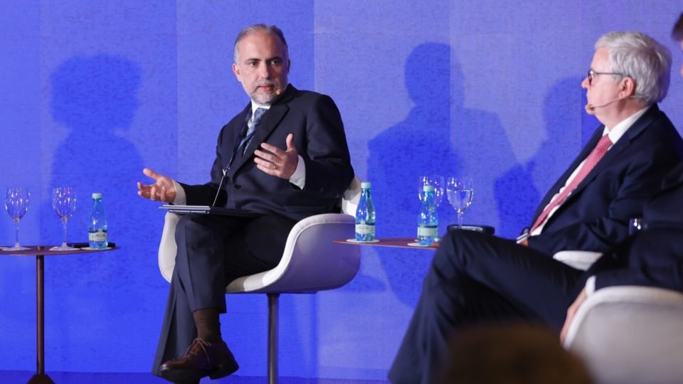 o debate essencial quando a democracia passar por turbulencias consulte o manual