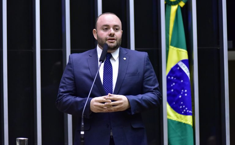 projeto estende meia entrada aos integrantes de orgaos de seguranca