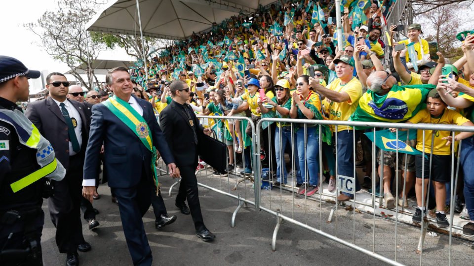 rivais de bolsonaro querem condena lo no tse por apoio popular no 7 de setembro diz defesa