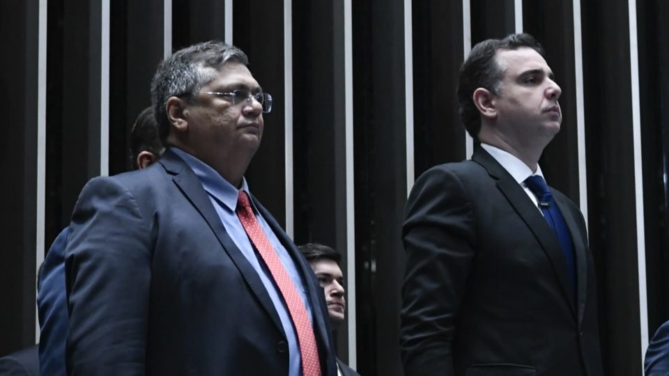 dino no stf eleva pressao para congresso conter abusos de ministros