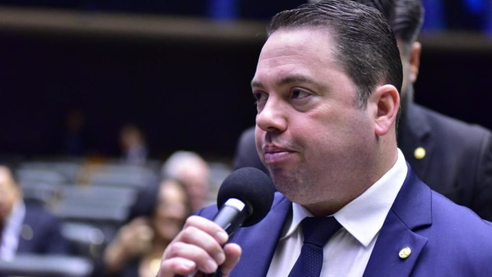 oposicao protocola novo pedido de urgencia para pdl que susta decreto do lula sobre armas