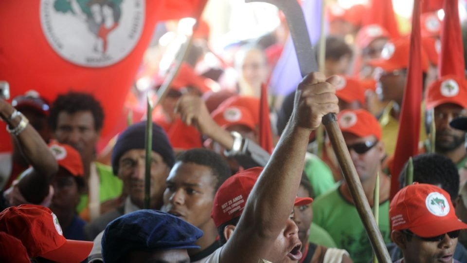 congressistas pedem modernizacao do mst so pensa em crescimento politico