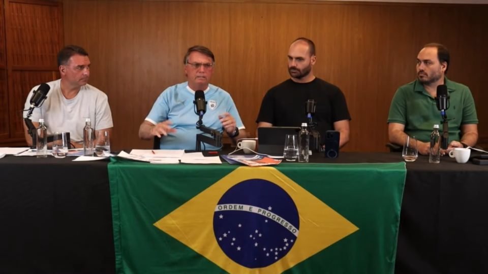 familia bolsonaro lanca plataforma de formacao de novas liderancas para eleicoes de 2024