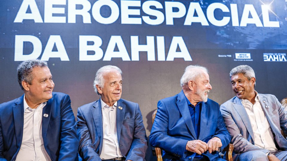 lula diz que jeronimo colhe os resultados do pt na bahia estado e lider em violencia e desemprego