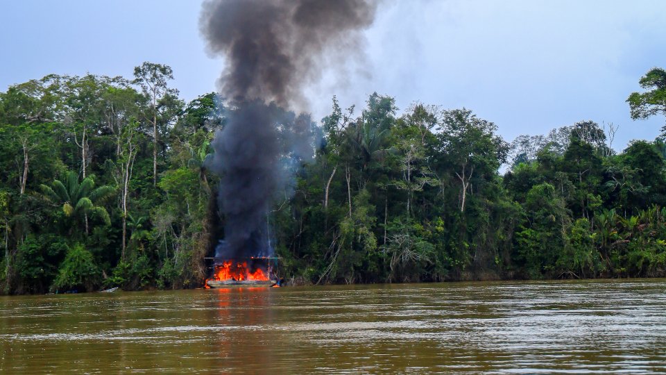 lula falha em resolver crise dos yanomami e situacao piora apos paralisacao dos agentes do ibama