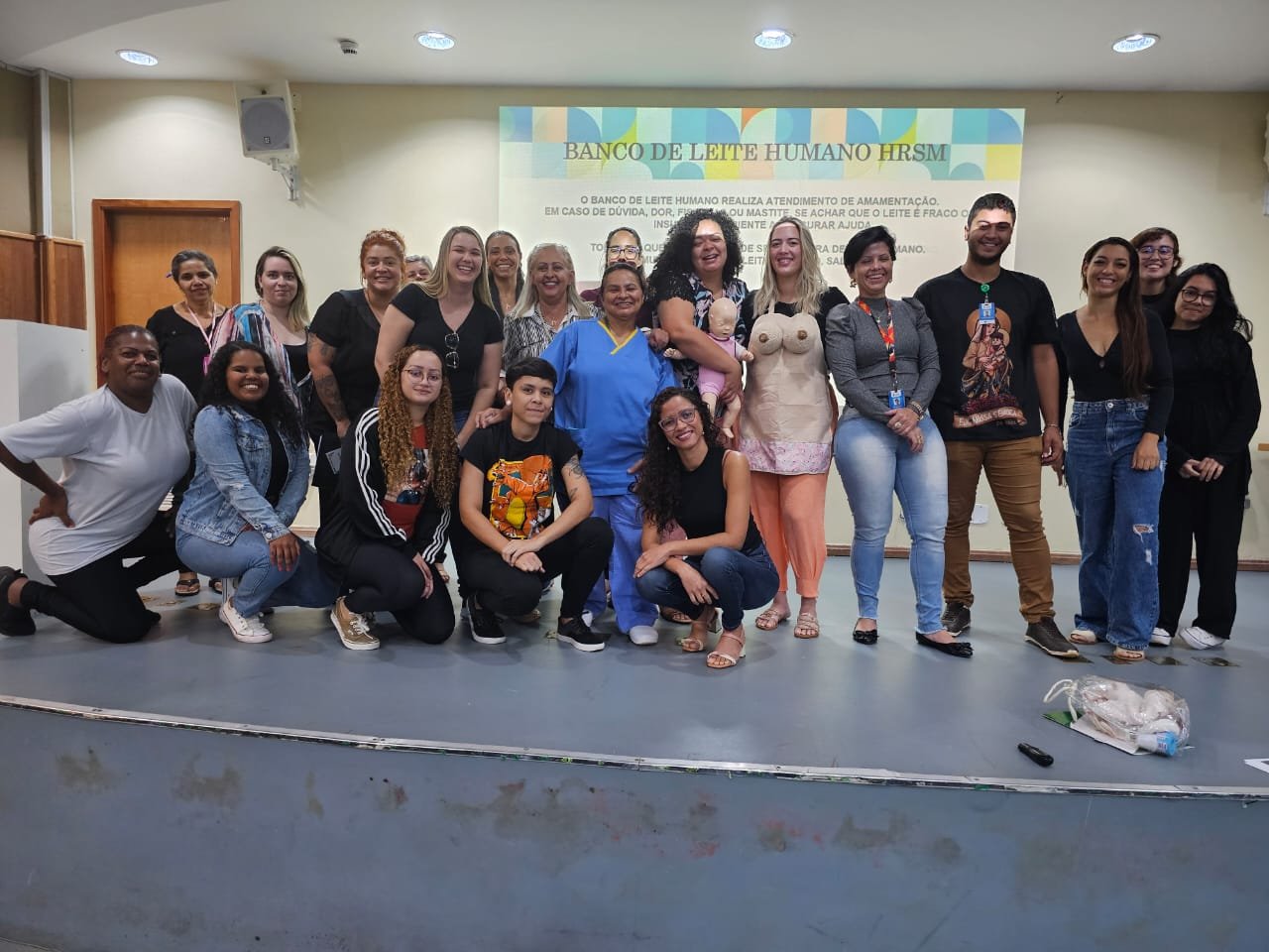 Profissionais do HRSM participam de curso de capacitação sobre direitos do bebê e da criança e amamentação