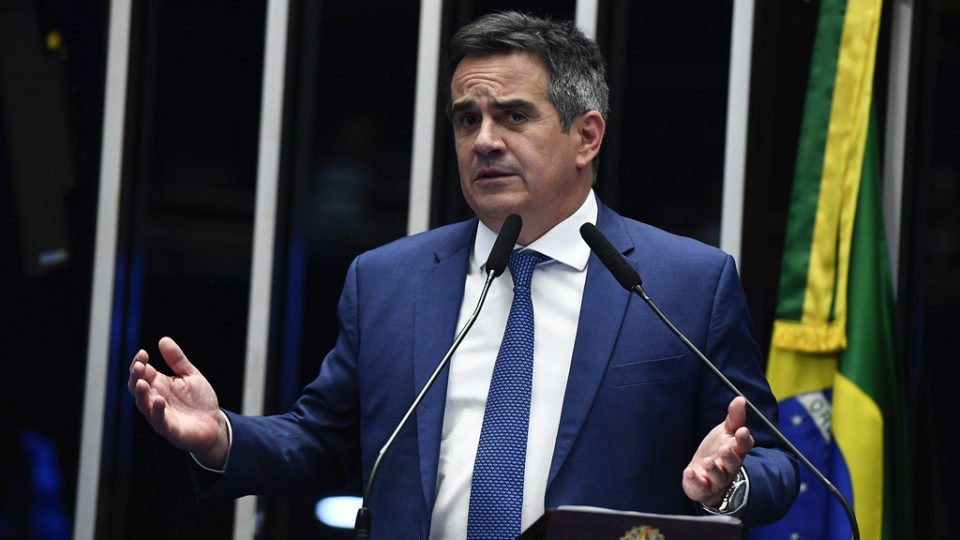 Convocar Lewandowski ao Congresso “só cria barulho”, diz Ciro Nogueira