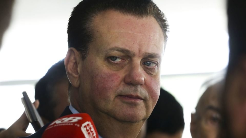 Kassab diz “torcer” para que Bolsonaro consiga se explicar de acusações da PF