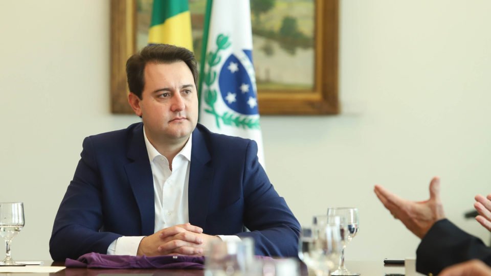 Ratinho Junior não deve ir a ato pró Bolsonaro por mobilização contra a dengue