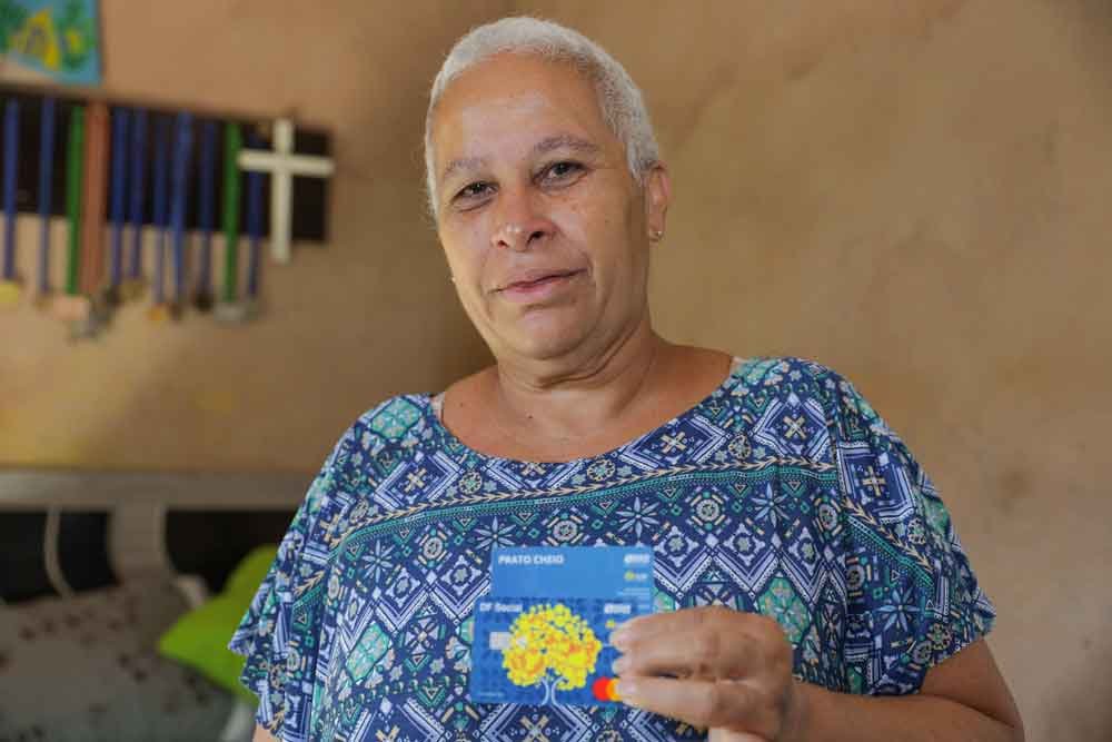 brasilia agora mulher cartao