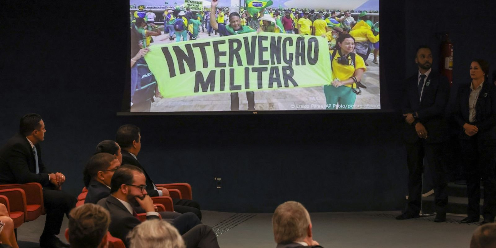 54469310389 a5a9480fc1 o.jpg