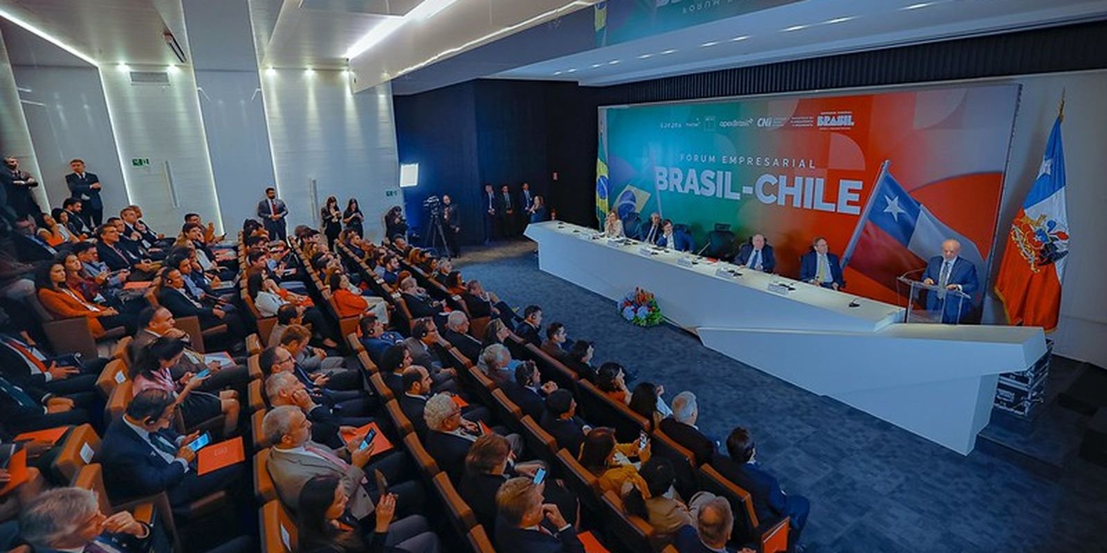 participacao no forum empresarial chile brasil ricardo stuckert.jpg