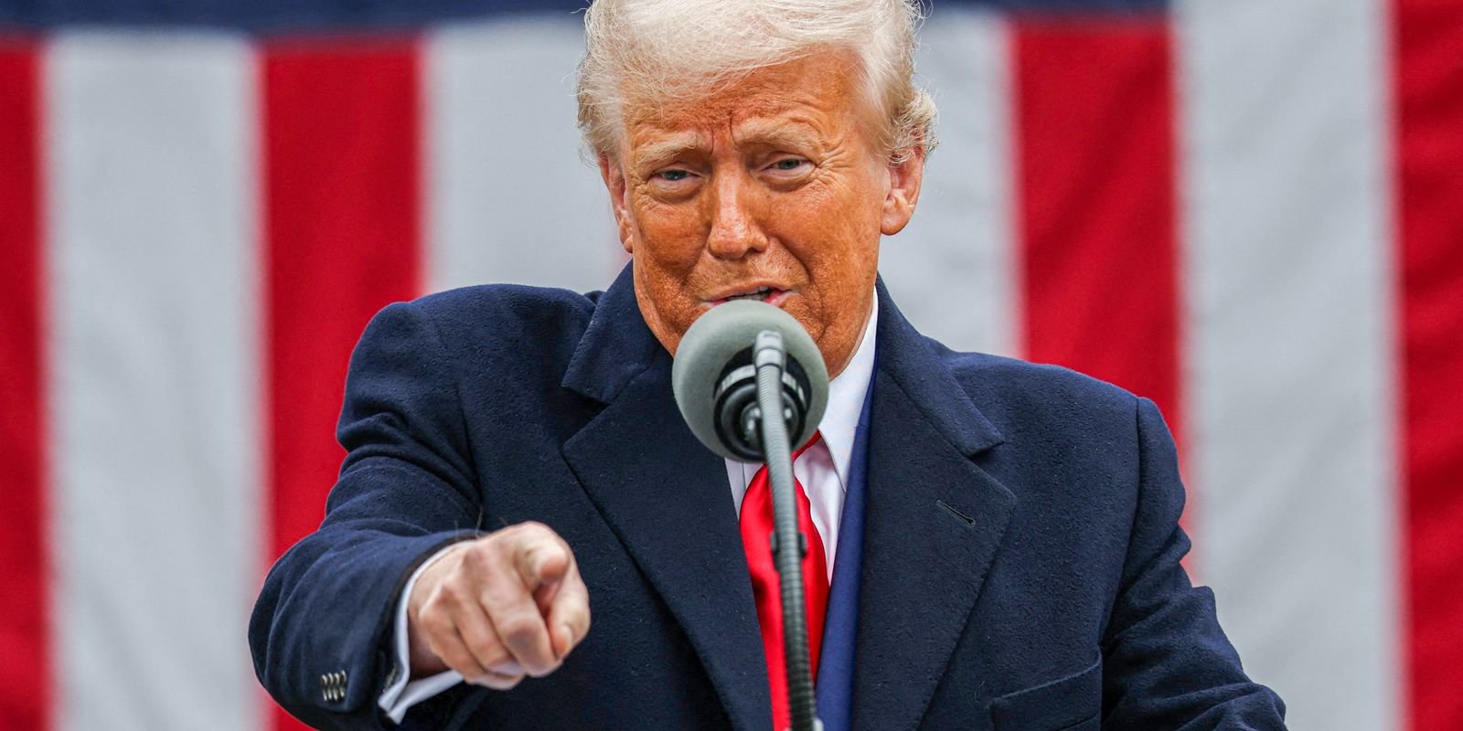 2025 04 02t203312z 419641593 rc2wpda4g660 rtrmadp 3 usa trump tariffs.jpg