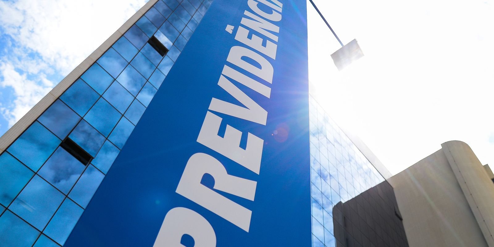 mc previdencia socialsantos fc2108200888.jpg