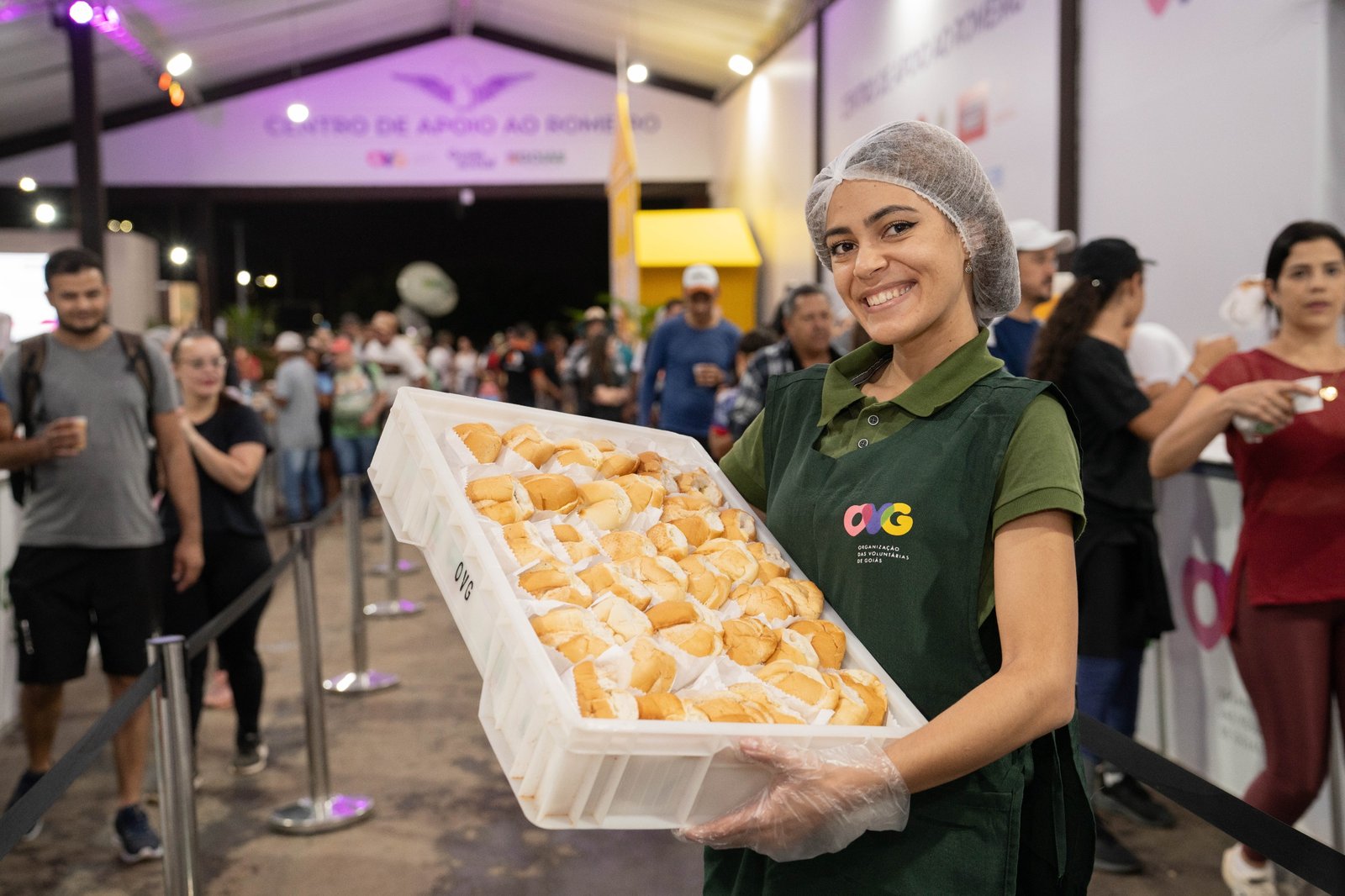 Paes produzidos no Centro de Apoio ao Romeiro de Trindade 2025 Diego Canedo.jpeg