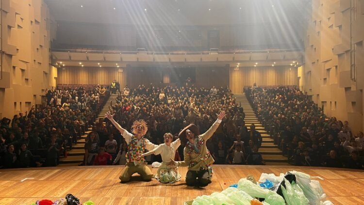 SECTI VAGAS GRATUITAS PARA CURSOS DE TEATRO E VIOLAO.jpeg