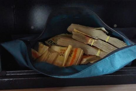 Santa Catarina, 23/07/2025 - O Grupo de Atuação Especial de Combate às Organizações Criminosas (GAECO) da Polícia Civl deflagrou, em apoio à Promotoria de Justiça da Comarca de Modelo, a Operação 