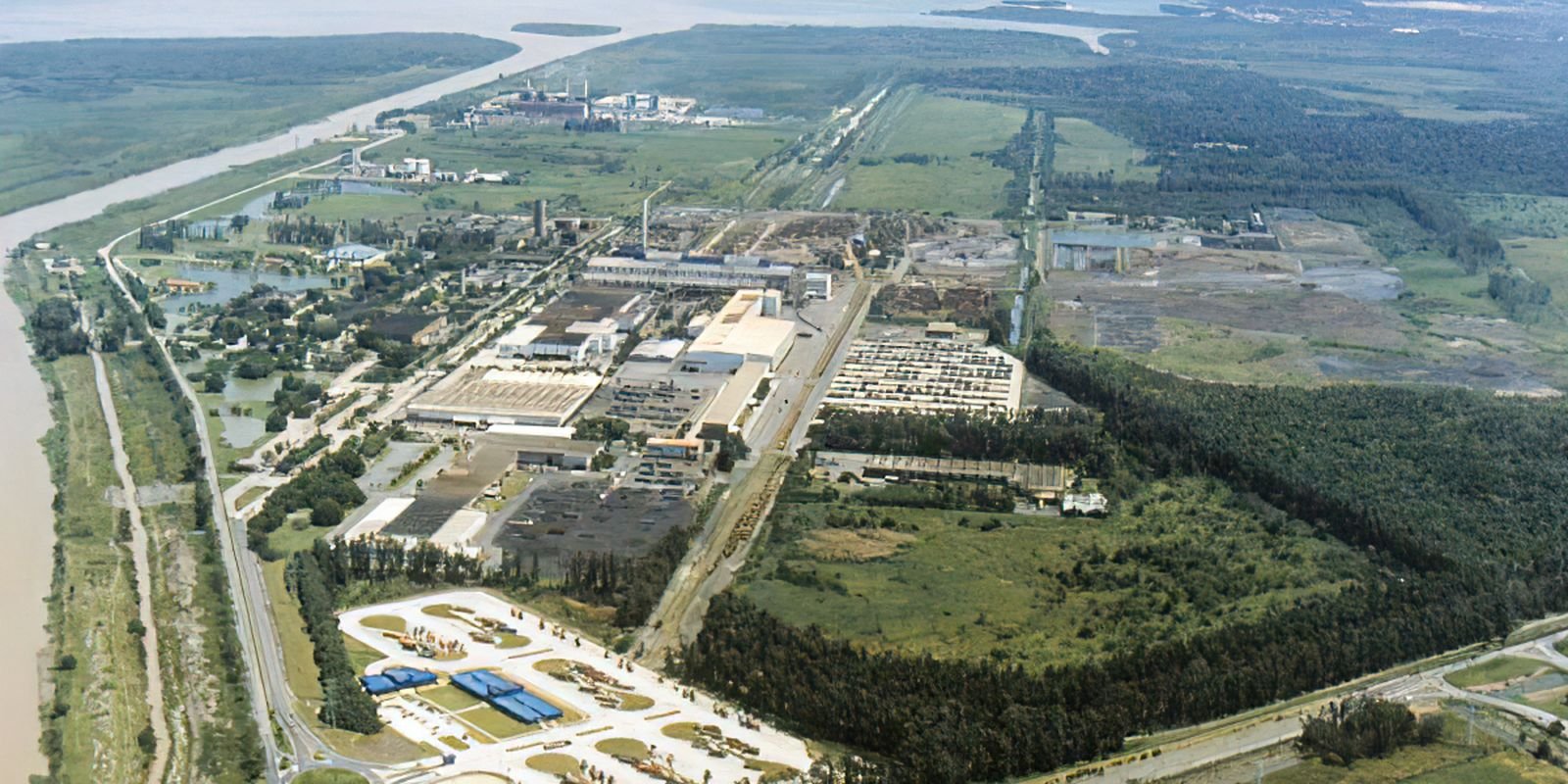 polo industrial em santa cruz.jpg