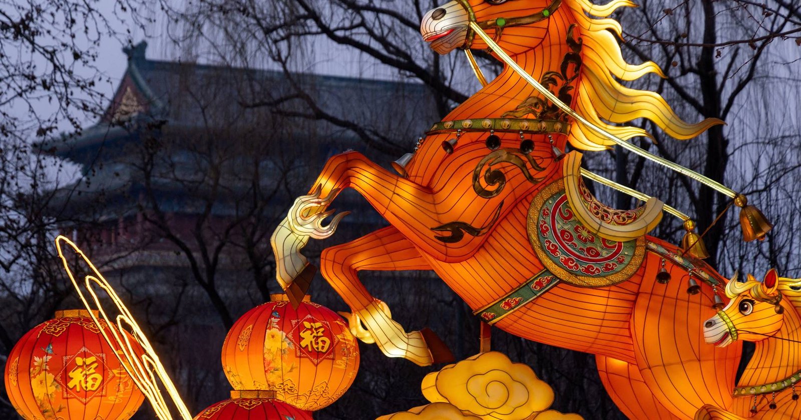 Chegou o ano lunar chinês do cavalo de fogo, último foi em 1966