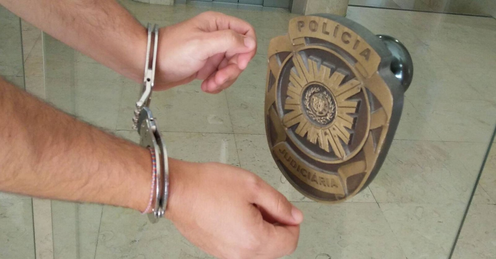 Mulher condenada no Brasil por falsificação de documento foi detida em Vila Real