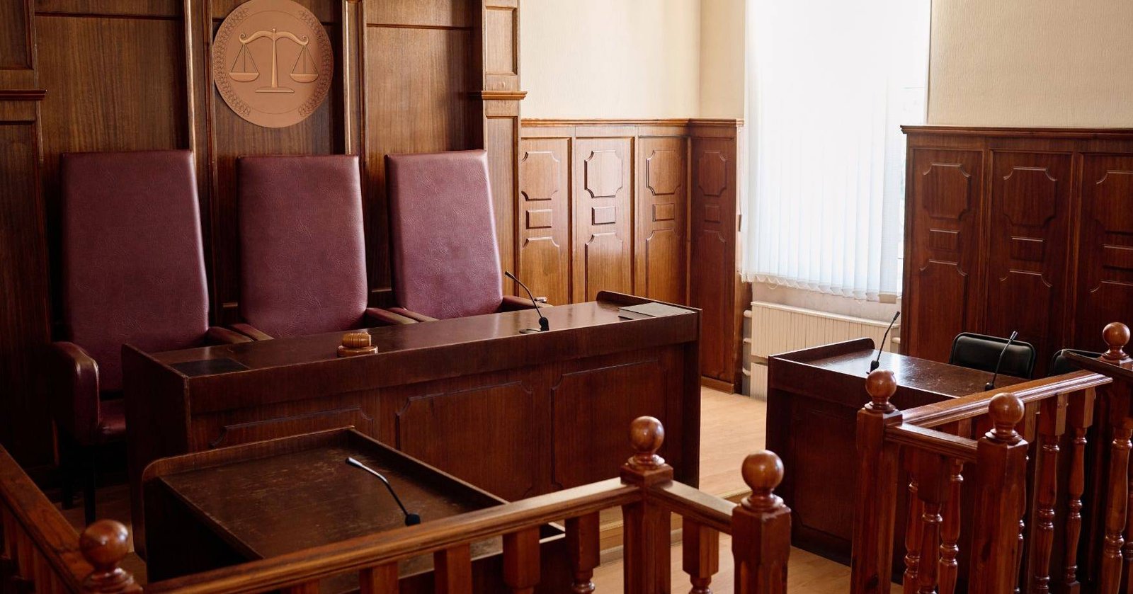 Jovem de Santa Maria da Feira julgado por 243 crimes na internet incluindo massacre no Brasil