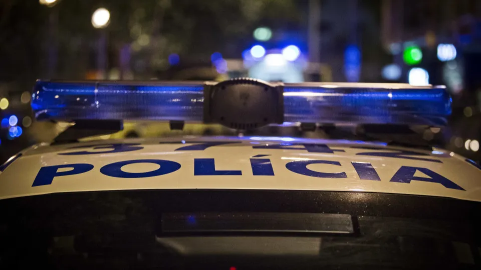 Reincidente simulava acidentes de carro para burlar idosos em Lisboa