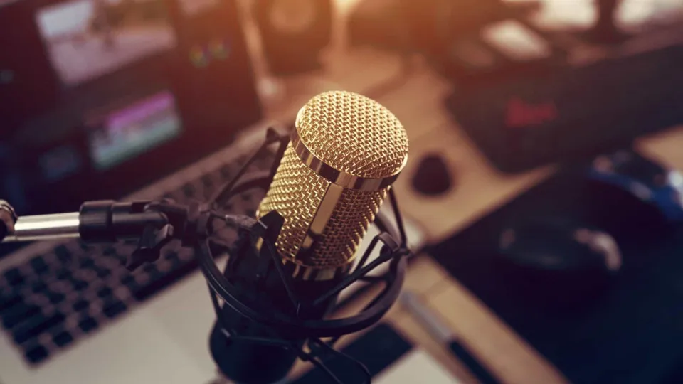 Jornalistas da RDP aprovam moção contra marca única no grupo