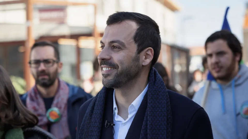 "Vida de emigrantes foi de sacrifício. Tentemos evitar que outros sofram"