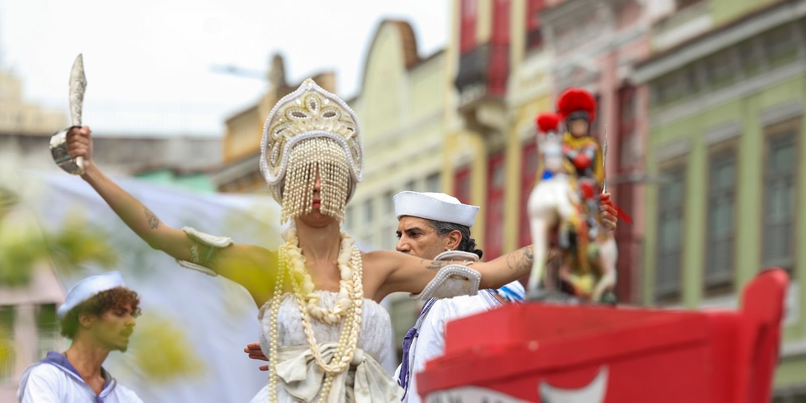 Rio de Janeiro comemora Dia de Iemanjá com celebrações pela cidade