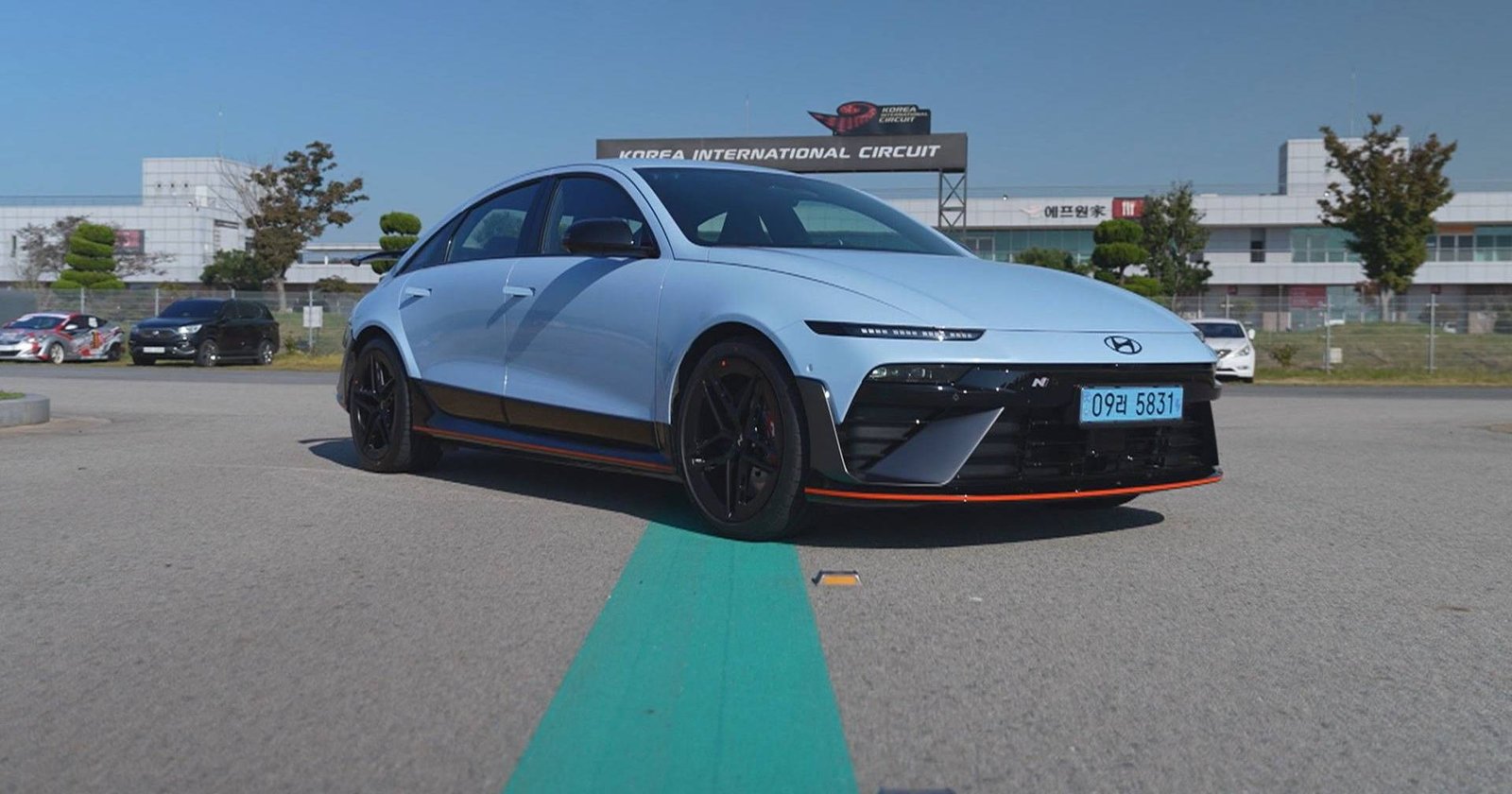 Pode um carro ecológico ser também desportivo? Os elétricos estão a mudar